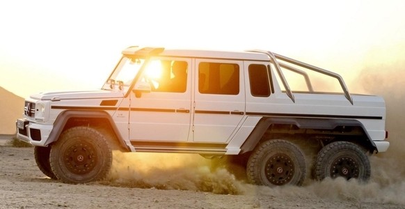 2013-mercedes-benz-g63-amg-6×6-4