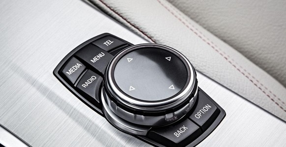2014-bmw-x4-54