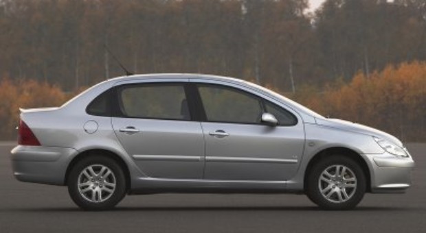 2011 PSA (Peugeot/Citroen) – New lowcost model