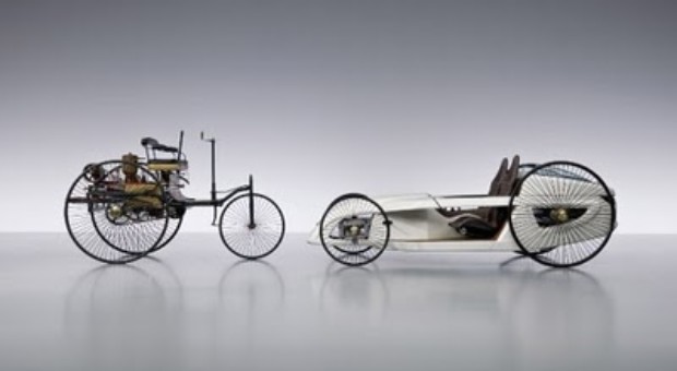 1886 Mecedes-Benz – The world’s first true automobile