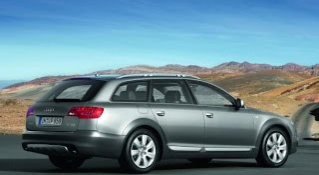 Audi A6 allroad quattro wins OFF ROAD AWARD 2011