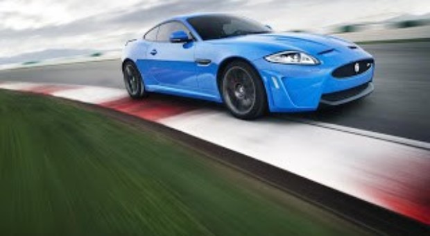 Jaguar XKR-S Convertible – The Nordic Drive Experiment