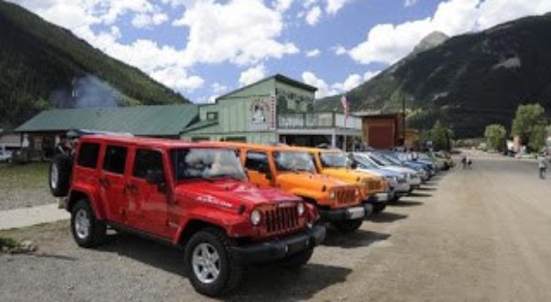 Jeep ® Experience – Colorado 2012