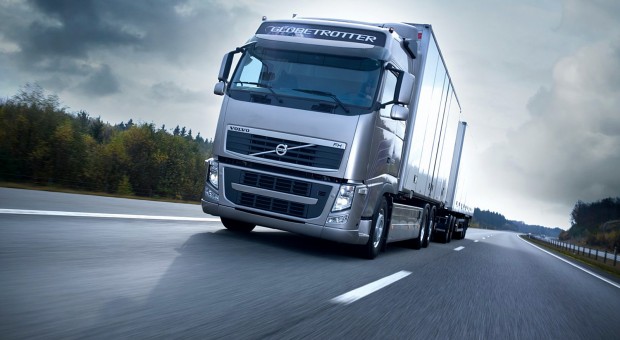 Volvo Trucks – Emergency braking at its best!