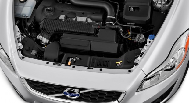 Volvo’s First Plug-In Diesel Hybrid