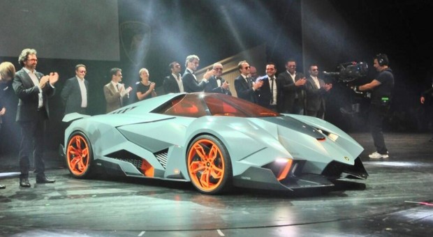 Lamborghini Egoista revealed