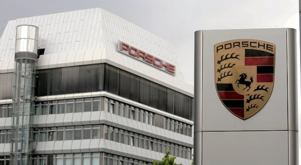 Porsche achieved growth in April in every region