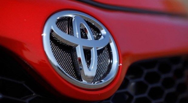 Toyota Announces April-September 2013 Financial Results