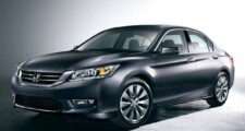 Comparing the Toyota Camry and Honda Accord: A Duel of Midsize Sedans