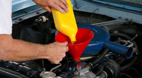 Synthetic oil change – frequency and procedure