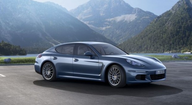 2013 New Porsche Panamera Diesel