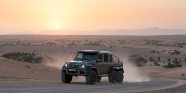 2013-mercedes-benz-g63-amg-6×6-2