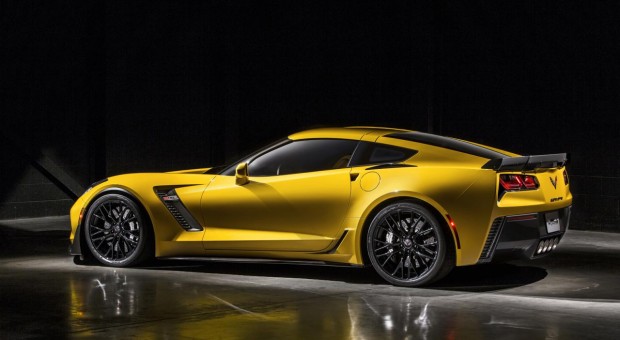 2015 All-new Chevrolet Corvette Z06 Priced at $78,995