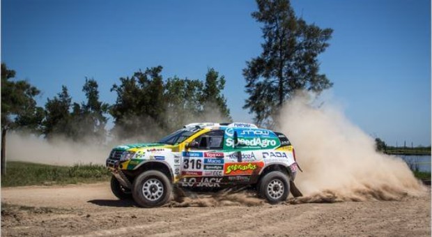 ‘Renault Duster Team’ already in the Top 5 at 2015 Dakar Rally