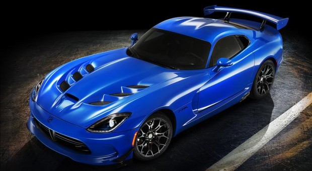 Speed Snake: Meet the Dodge Viper