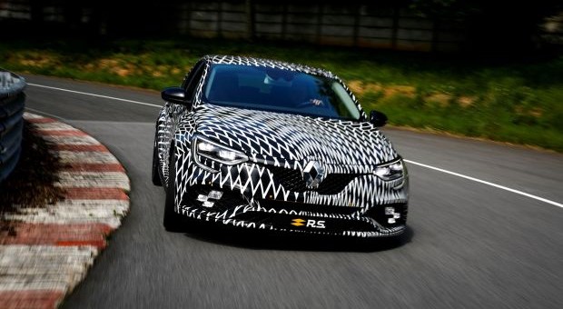 New Mégane R.S. offers four-wheel steering and a choice of two chassis