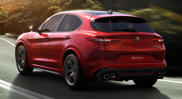 Alfa Romeo Debuts the 2018 Stelvio SUV