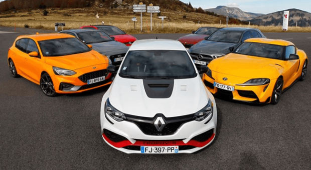 New MEGANE R.S. TROPHY-R voted Sports Car of the Year