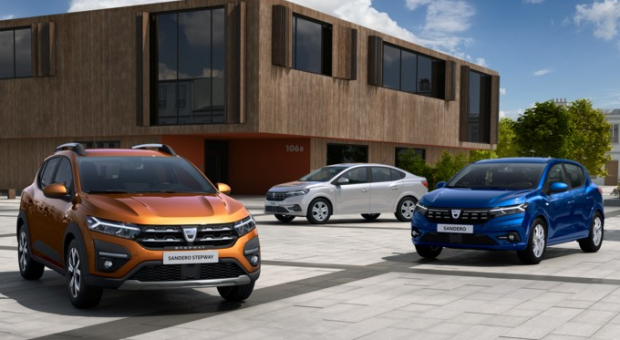 With the third generation of Sandero, Sandero Stepway and Logan, Dacia is simultaneously renewing three of its emblematic models