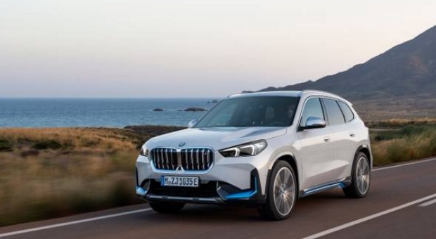 BMW presents the all-new BMW X1 and the first-ever BMW iX1